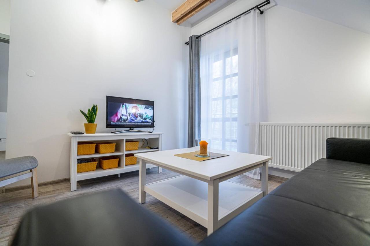 Apartamenty Ustronne Lisciasta Exterior photo